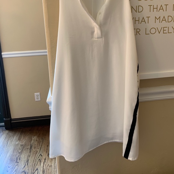 Zara dress - Picture 2 of 2